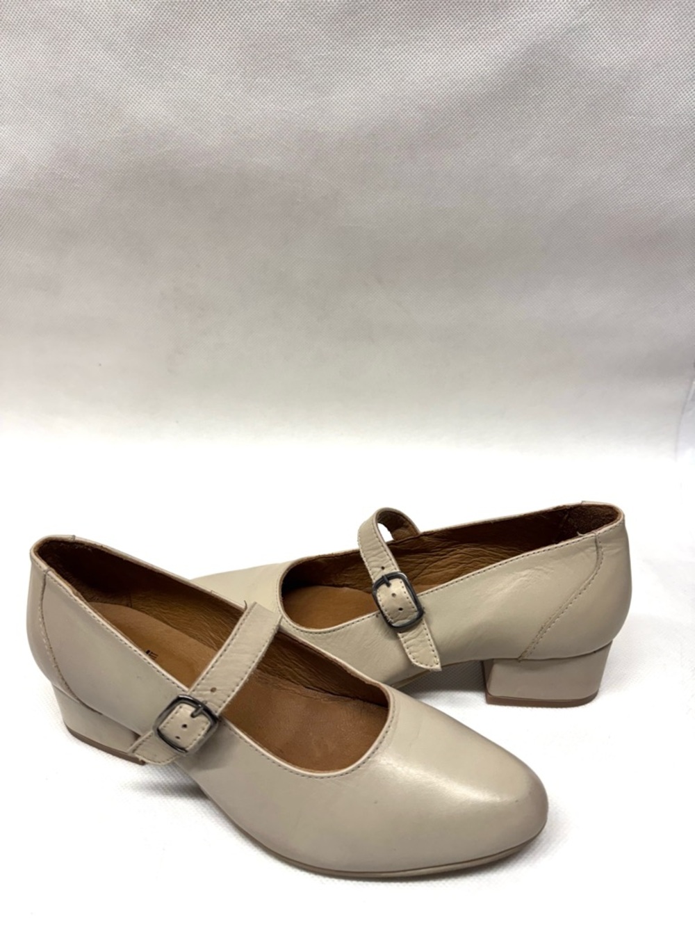 MIZ MOOZ WOMEN'S MARY JANE HEELED LEATHER PUMPS BEIGE 37EU / 7US # T-72/2
